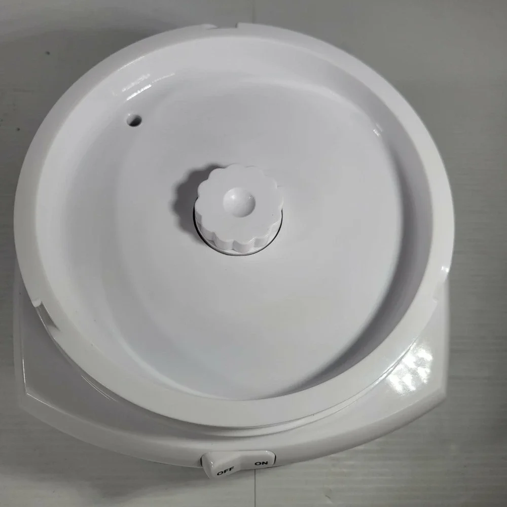 Cuisinart‎ Ice Cream ICE-21 Frozen Yogurt Maker Motor Base White - Works Great